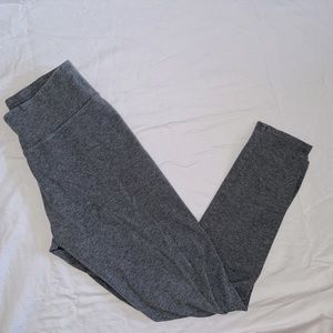 Gray Aerie leggings